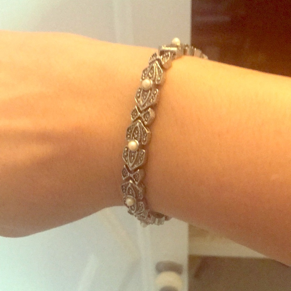 Bracelet costume